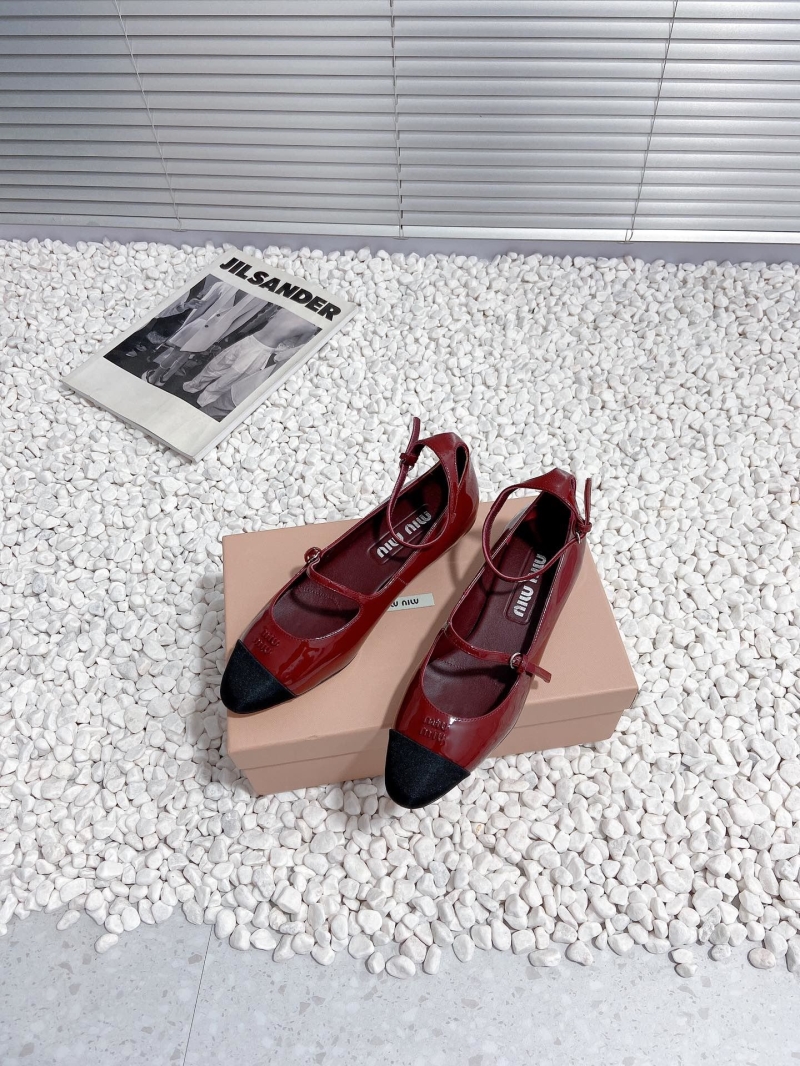 Miu Miu flat shoes